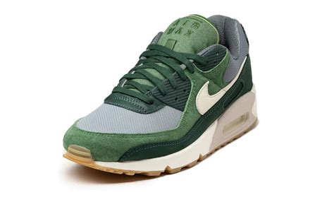 nike sneakers groen heren|nike trainers sale clearance.